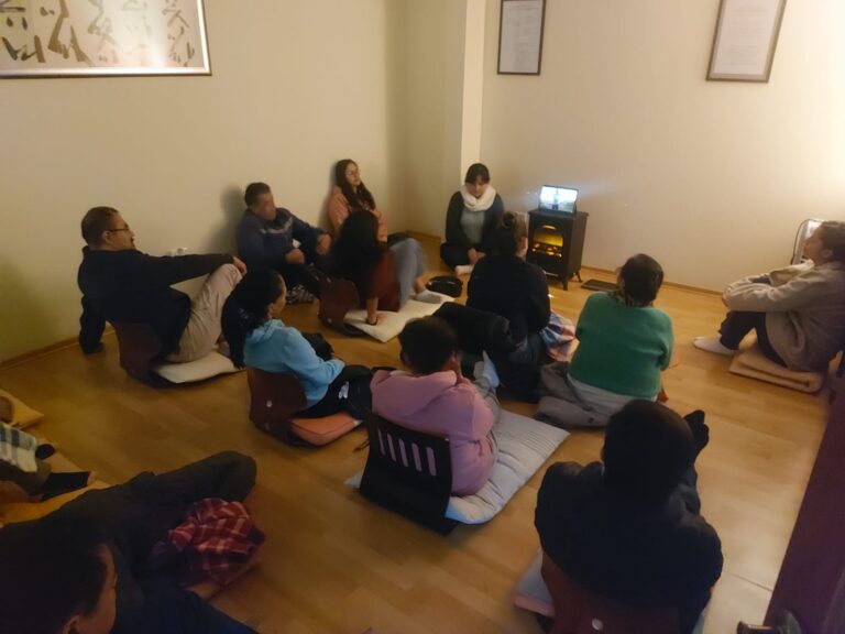 Meditación grupal